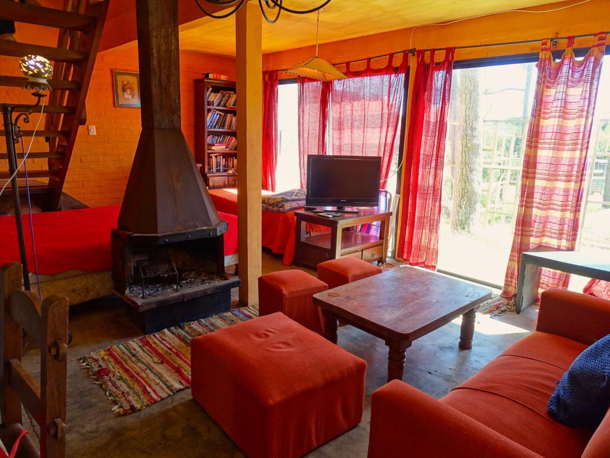 Casa Amarilla Con Jacuzzi Villa Punta Del Diablo Eksteriør bilde